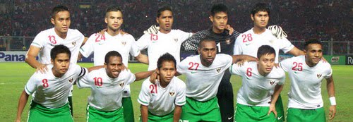 seagames2011sepakbolaindonesia Sepakbola: Final SEA Games 2011   Indonesia vs Malaysia Titus Bonai Sepakbola sea games 2011 RCTI Patrich Wanggai indonesia vs malaysia  olahraga acara tv 