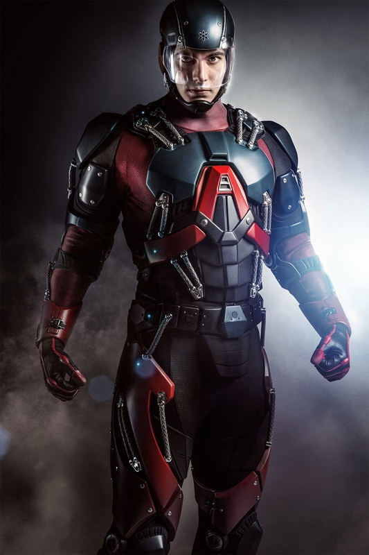 Brandon Routh Dalam Kostum The Atom